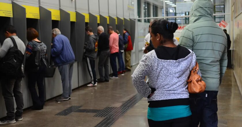 Confira quais serviços funcionam no feriadão de carnaval