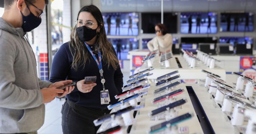 Brasil genera 135 mil nuevos empleos en noviembre