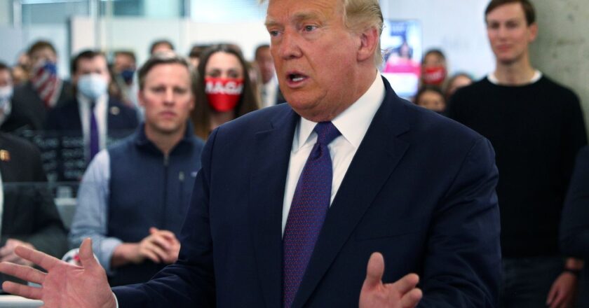 Especialistas veem interesse dos EUA em fala de Trump sobre Venezuela