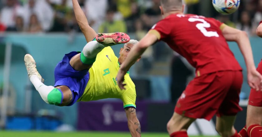 Brasil comienza el Mundial con una victoria sobre Serbia