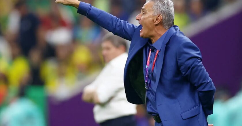 Tite modifica equipe e abre espaço para disputa por posições