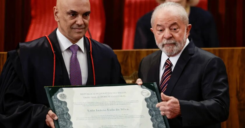 Lula defiende la democracia en un discurso tras su certificación