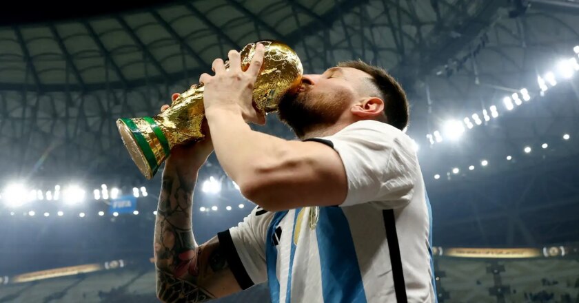 Argentina conquista o tricampeonato mundial e consagra Lionel Messi