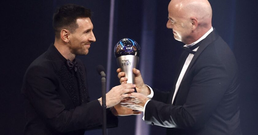 Messi é eleito o melhor jogador de futebol do mundo pela Fifa