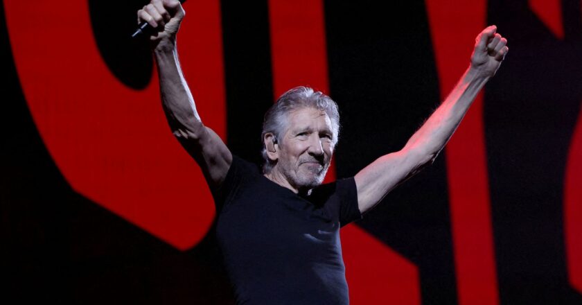 Flávio Dino descarta censura a shows de Roger Waters no Brasil