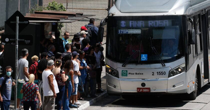 Junho de 2013: transporte teve menos reajustes, mas gargalos continuam