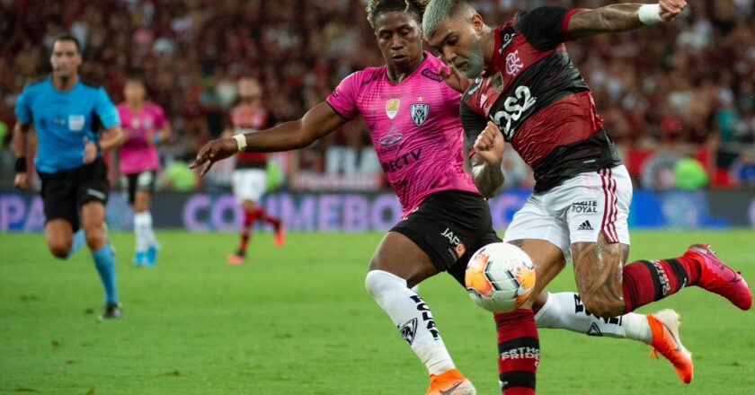 Flamengo enfrenta Del Valle em busca do título da Recopa Sul-Americana