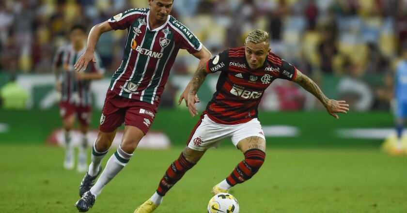 Flamengo e Fluminense jogam pelo título da Taça Guanabara