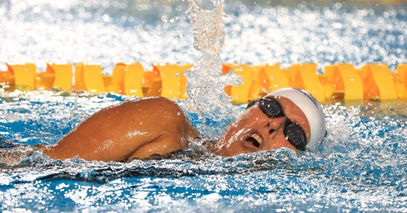 Campeã em 2013 garante índice para Mundial de natação paralímpica