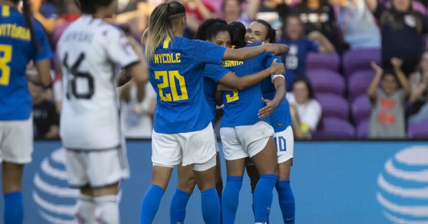 Marta desequilibra e Brasil derrota Japão em torneio amistoso