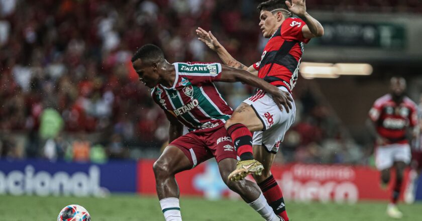 Flamengo sai na frente do Fluminense na final do Carioca