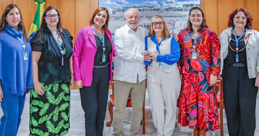Lula exalta maioria de mulheres na direção da Caixa