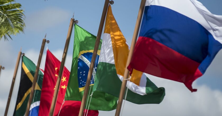 Ministros de Relações Exteriores debatem entrada de países nos Brics