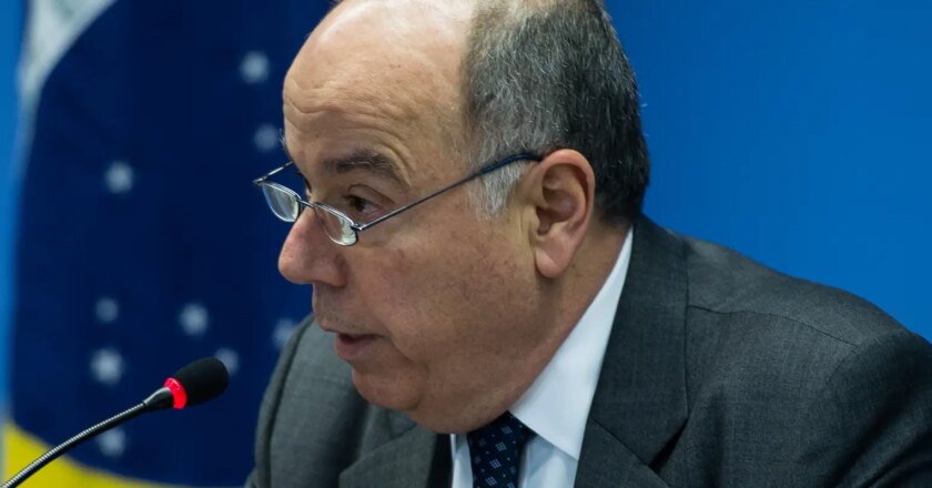 Transição: relação com EUA e China será equilibrada e soberana