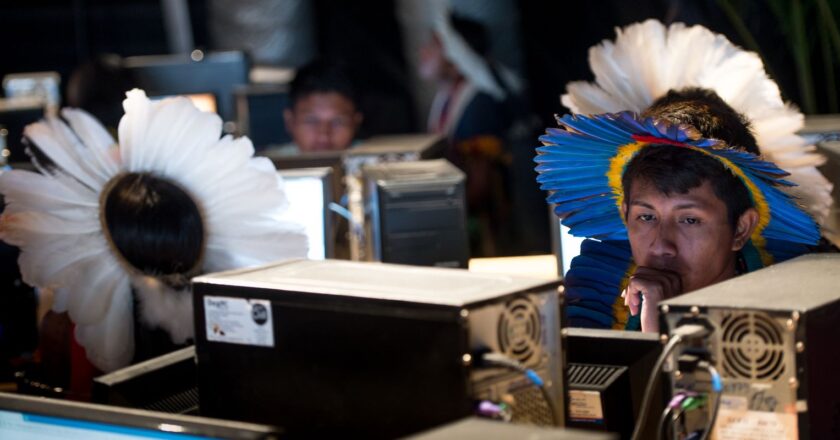 Matrículas de indígenas em universidades subiram 374% de 2011 a 2021