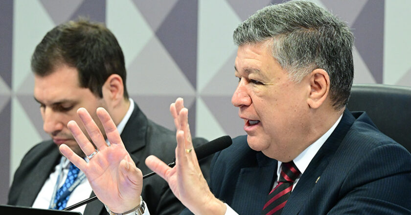 CPMI do INSS avança para investigar núcleo político, diz Carlos Viana