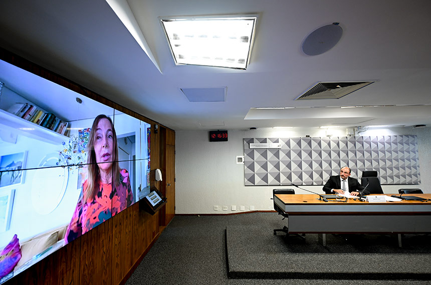 Debate expõe impasse sobre revisão de regra da Anac para acessibilidade em voos