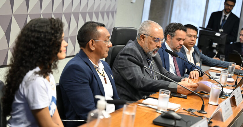 Especialistas defendem assistência estudantil para indígenas universitários