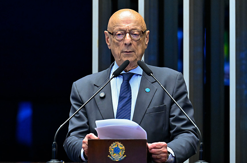 Em discurso, à tribuna, senador Esperidião Amin (PP-SC).