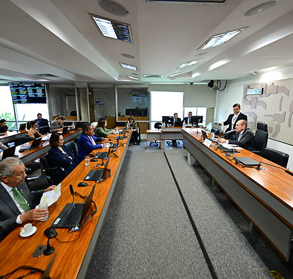 Hospitais devem passar por programa periódico de avaliação, aprova CAS