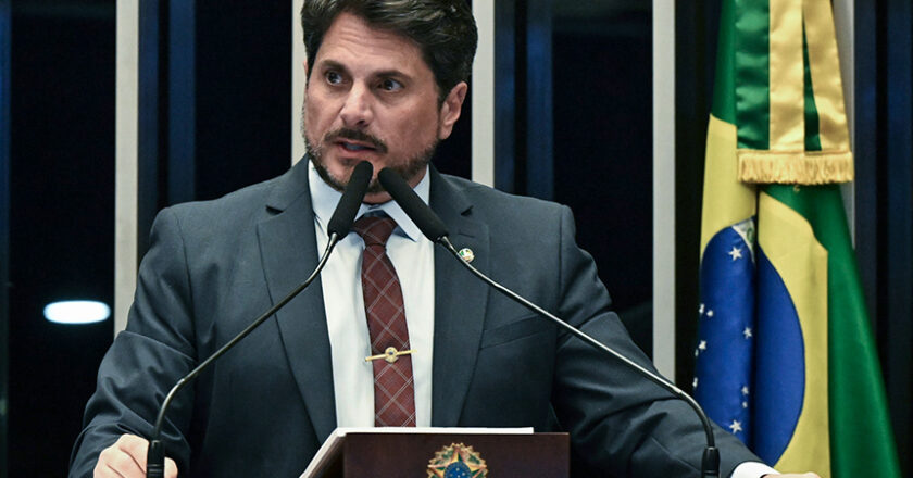 Marcos do Val quer debate sobre denúncias contra planos de saúde