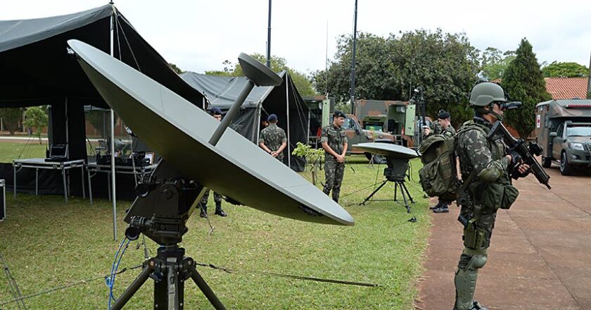 Projeto que assegura recursos para área de Defesa segue para sanção
