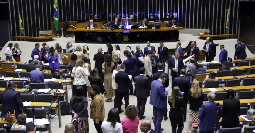 Transformação de cargos do TRT de Cuiabá será analisada pelo Senado