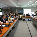 Vai ao Plenário divulgação de dados sobre fila de cirurgias no SUS