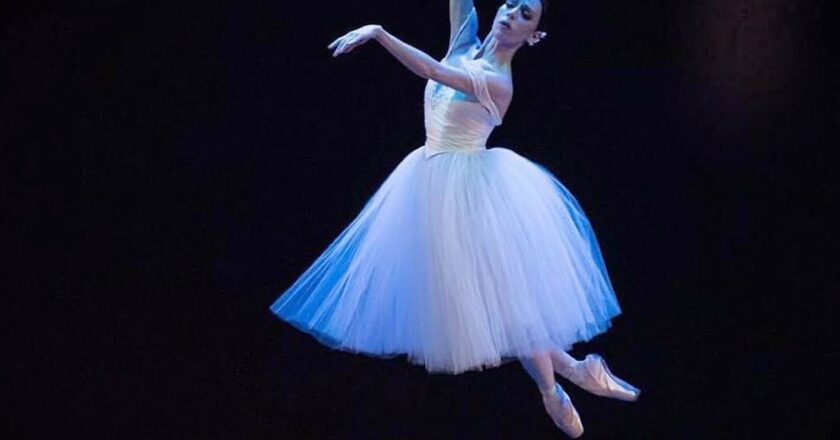 Balé Giselle abre temporada 2023 do Theatro Municipal do Rio