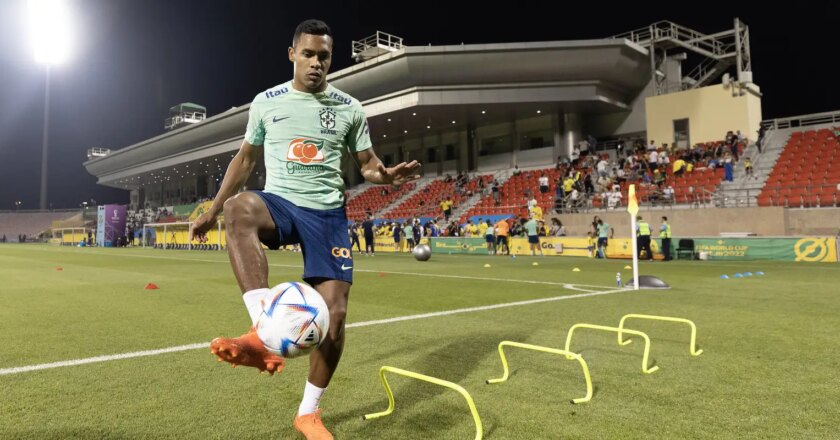 Brasil terá força quase total para duelo contra Croácia pelas quartas