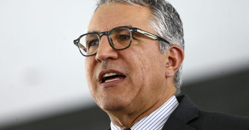 Proximidade do Brasil com China não afeta relação com EUA, diz Padilha