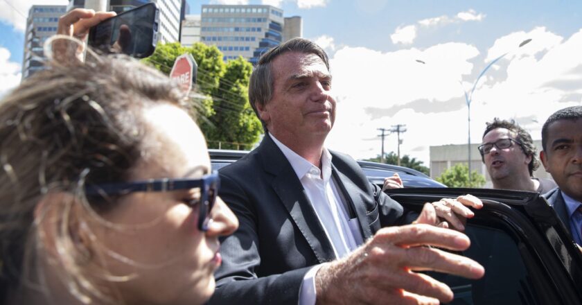 Justicia levanta secreto sobre fraude en cartillas de vacunación