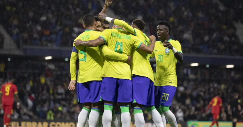 Mundial: con chances de clasificarse, Brasil y Suiza duelan hoy