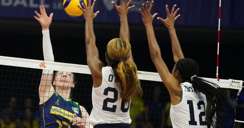 Brasil sofre 2º revés na Liga das Nações Feminina com derrota para EUA