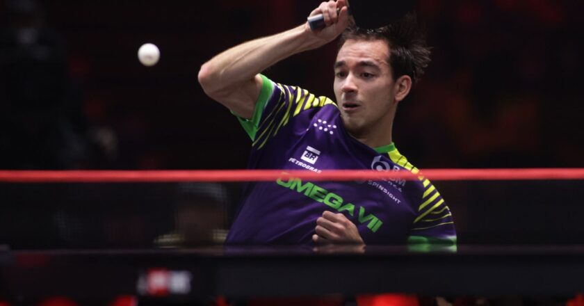 Calderano vence 3ª seguida e vai às quartas de Grand Smash Singapura