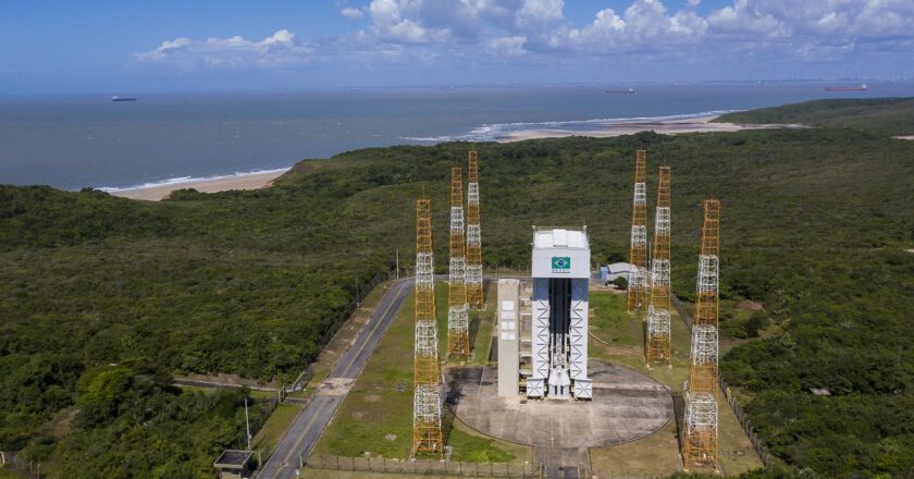 Base de Alcântara faz amanhã primeiro lançamento comercial