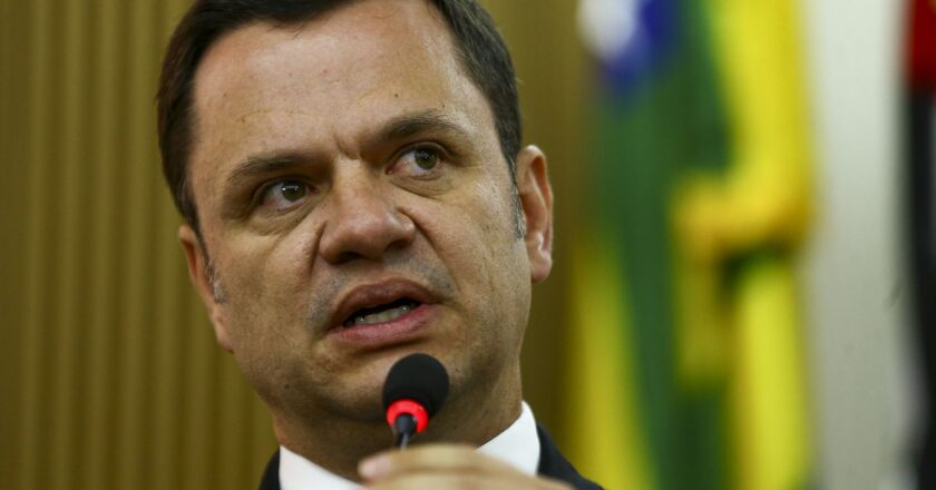 Câmara do DF pede para remarcar depoimento de Torres em CPI