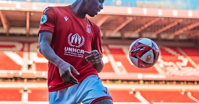 Nottingham Forest confirma contratação de volante Danilo, do Palmeiras