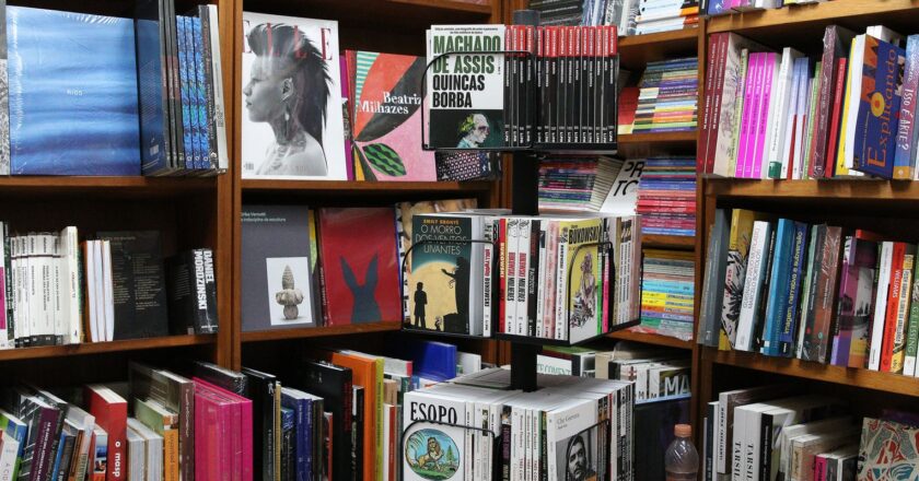 Setor editorial teve crescimento de 3% em 2022