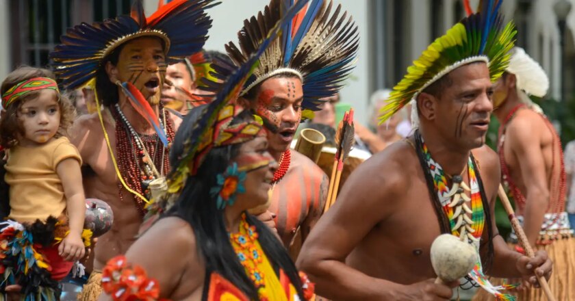 Feira no Museu da República abre espaço para cultura indígena