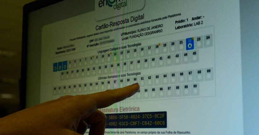 Presidente do Inep anuncia cancelamento do Enem Digital