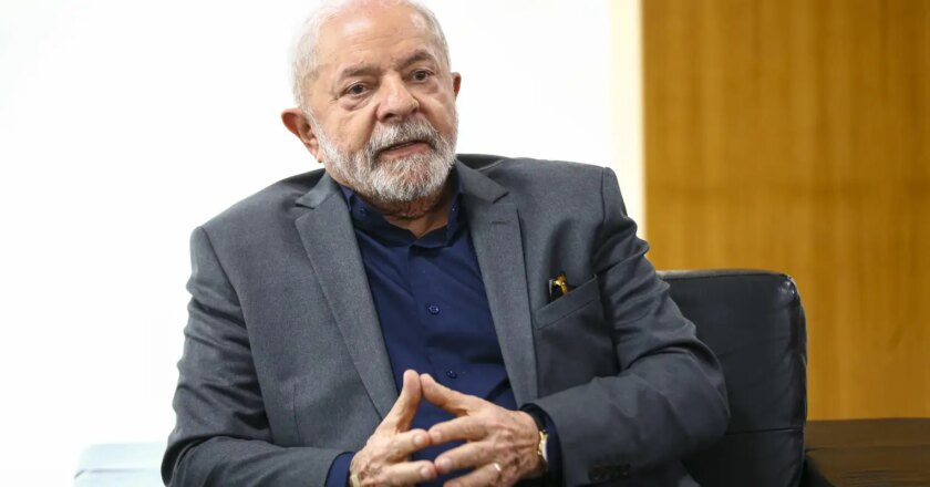Lula conversa com líderes estrangeiros sobre atos antidemocráticos