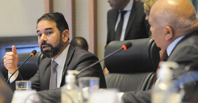 Ex-secretário do DF diz que Exército suspendeu desmonte de acampamento