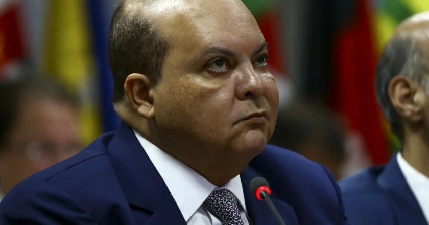 Governador Ibaneis Rocha exonera secretário de Segurança Pública do DF