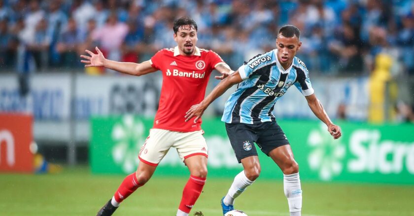 Gauchão: clássico Grenal tem estreia de Suárez e volta de Luiz Adriano