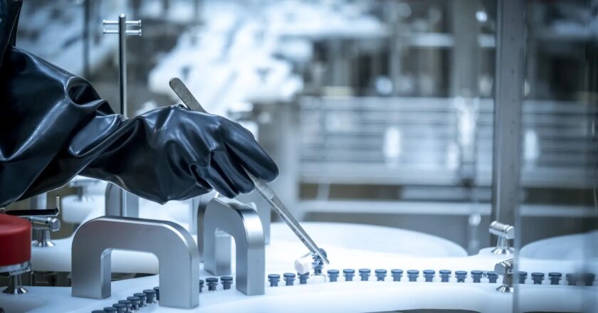 Vacinas contra covid-19 validaram plataforma mRNA, diz pesquisador