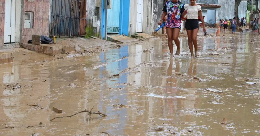 Litoral paulista teve maior volume de chuva registrado no Brasil