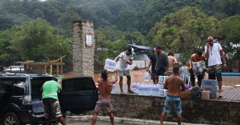 Abastecimento de água é parcialmente restabelecido em São Sebastião