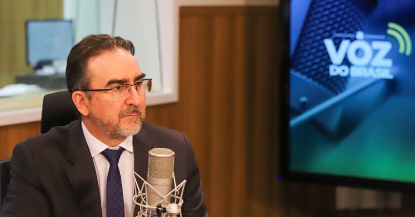 Governo estuda cashback de imposto sobre alimentos e cesta básica