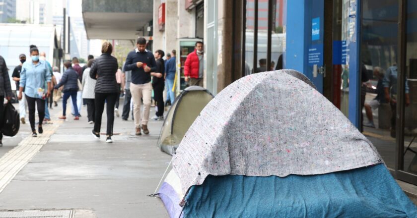 Padre denuncia morte de um homem em situação de rua em São Paulo